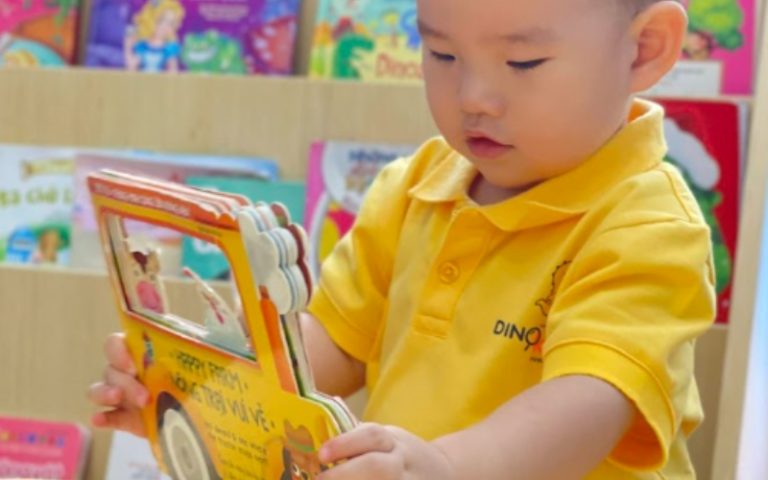 Cách làm đồ chơi bằng bìa cát tông - Làm que kem